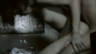 Naughty gal Mellisan ...