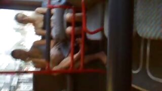 მომხიბვლელი ქერა თმი ...